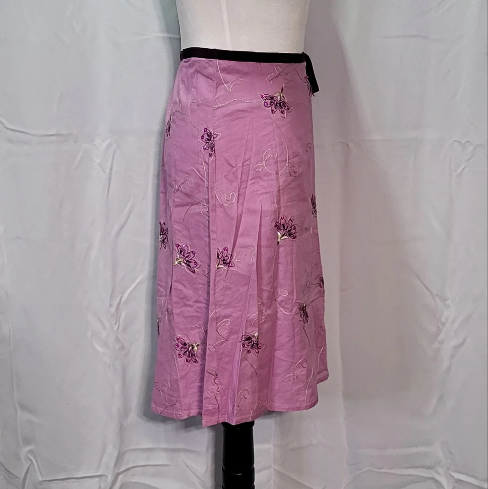 Trixxi Junior's Vintage Lavender Floral Embroidered Midi A-Line Skirt Size 3 🐈 - Picture 12 of 12